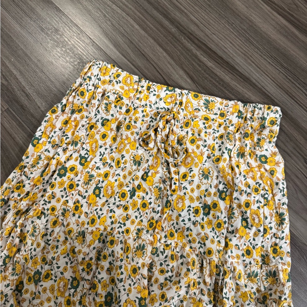Floral maxi skirt new - Picture 2 of 5